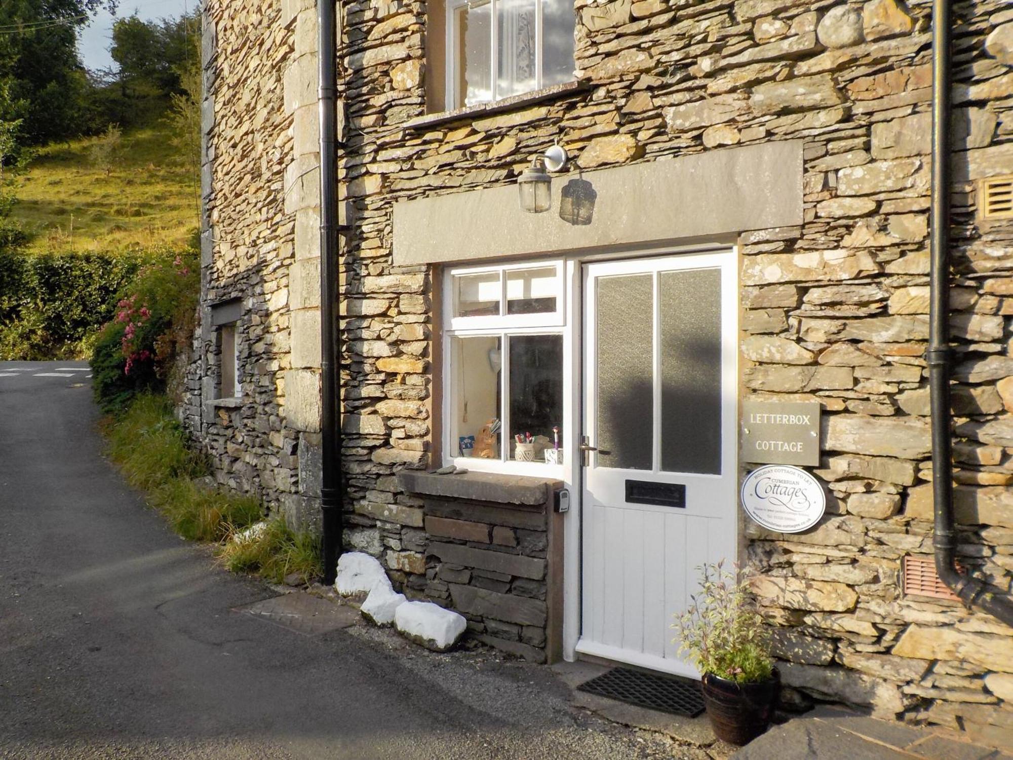 Near Sawrey Letterbox Cottage מראה חיצוני תמונה